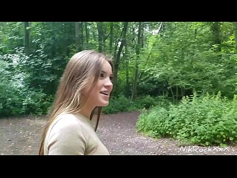 ❤️ Na ba da shawara ga Evelina cewa mu yi fuck a wurin jama'a! Tace eh. Sai na bata ta a jaki na cusa mata baki. Sai taji haushin kanta. Batsa ﹏